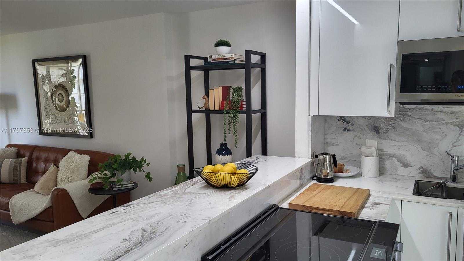 Small Image of 3475 NORTH COUNTRY CLUB DR #614, Aventura Number 9