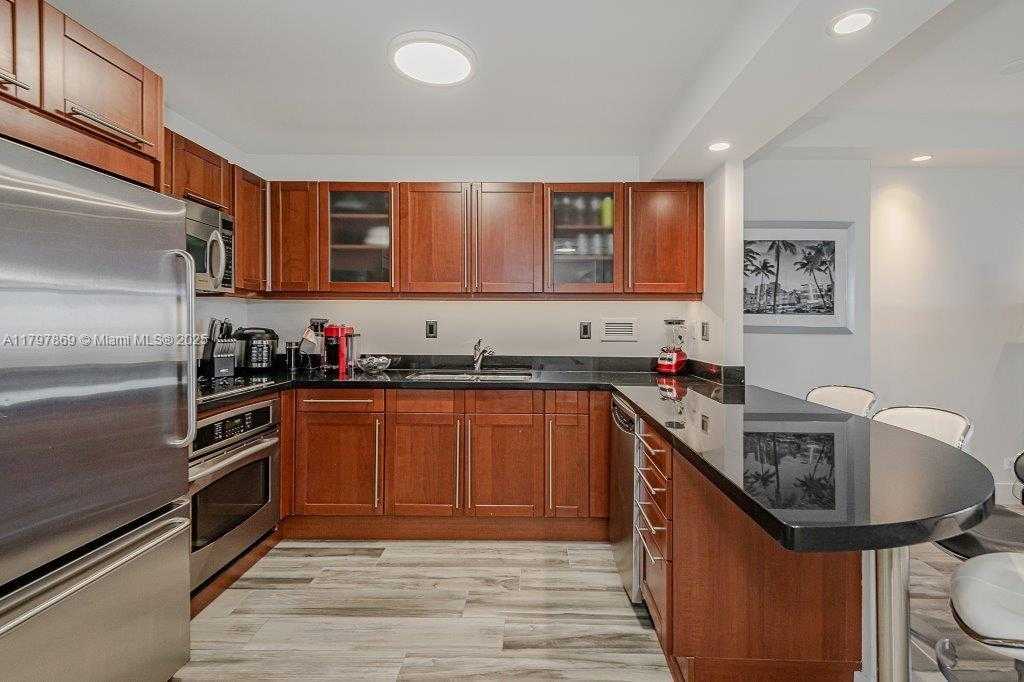 Small Image of 2301 COLLINS AVE #1532, Miami Beach Number 24