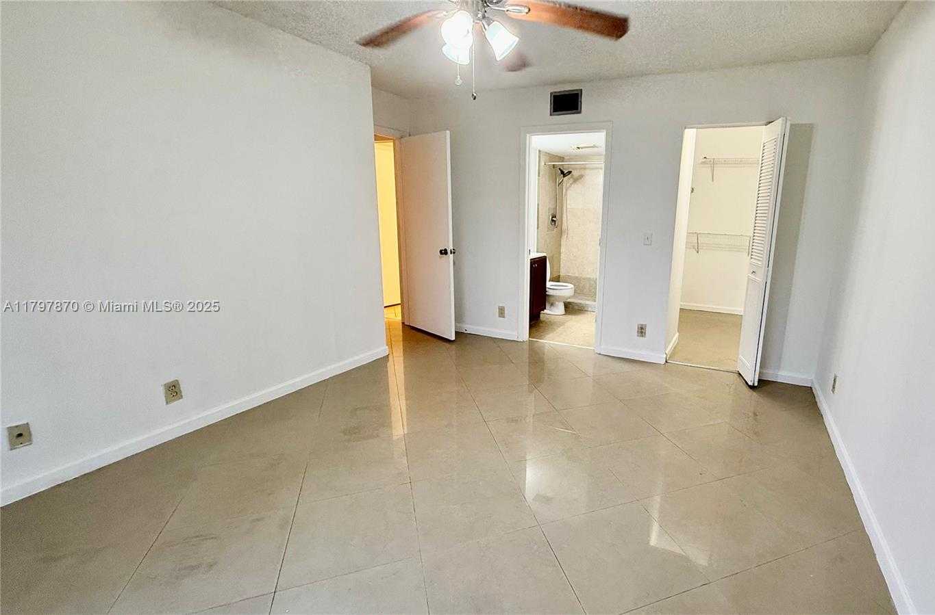 Small Image of 3664 ALDER DR #B1, West Palm Beach Number 9