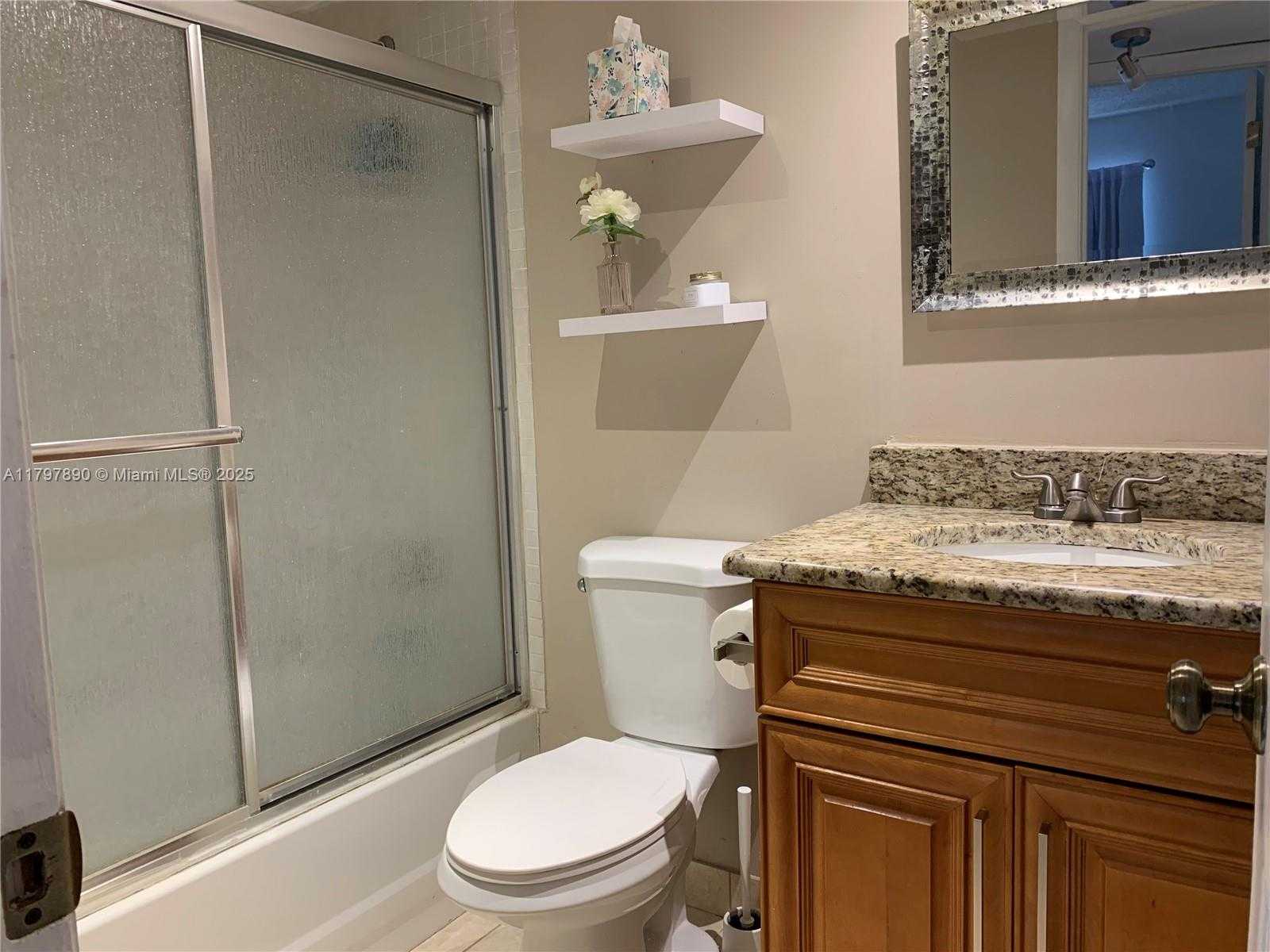 Small Image of 9621 SUNRISE LAKES BLVD #211, Sunrise Number 12