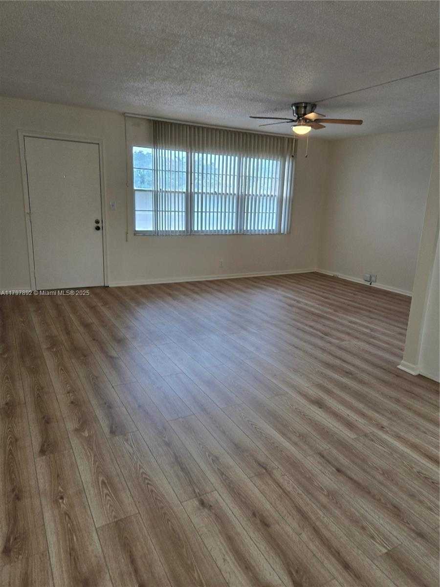 Small Image of 2904 VICTORIA PL #F3, Coconut Creek Number 6
