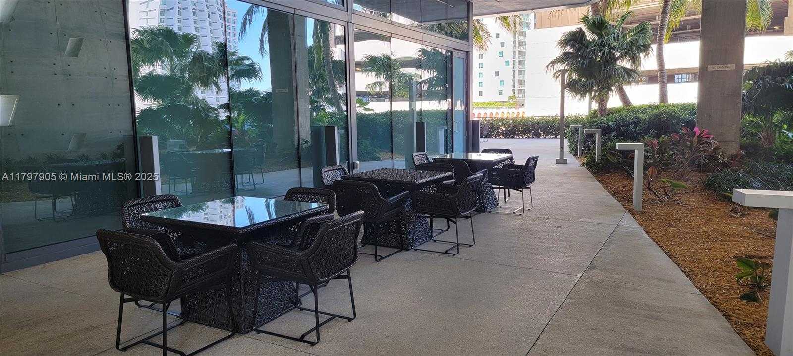 Small Image of 68 SOUTH EAST 6TH ST #2110, Miami Number 16