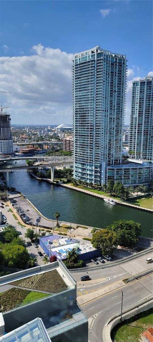 Small Image of 68 SOUTH EAST 6TH ST #2110, Miami Number 20