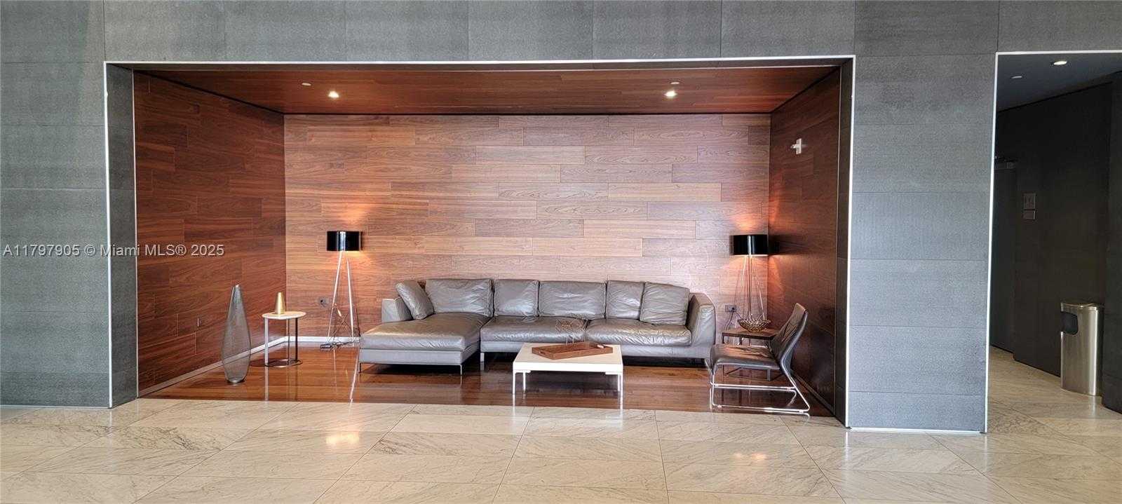 Small Image of 68 SOUTH EAST 6TH ST #2110, Miami Number 22