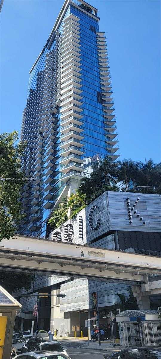 Small Image of 68 SOUTH EAST 6TH ST #2110, Miami Number 30