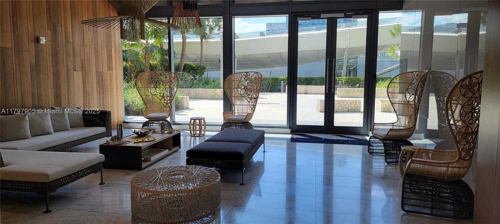 Small Image of 68 SOUTH EAST 6TH ST #2110, Miami Number 6