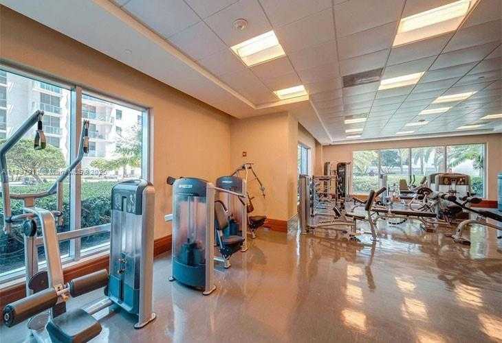 Small Image of 1060 BRICKELL AVE #1701, Miami Number 13