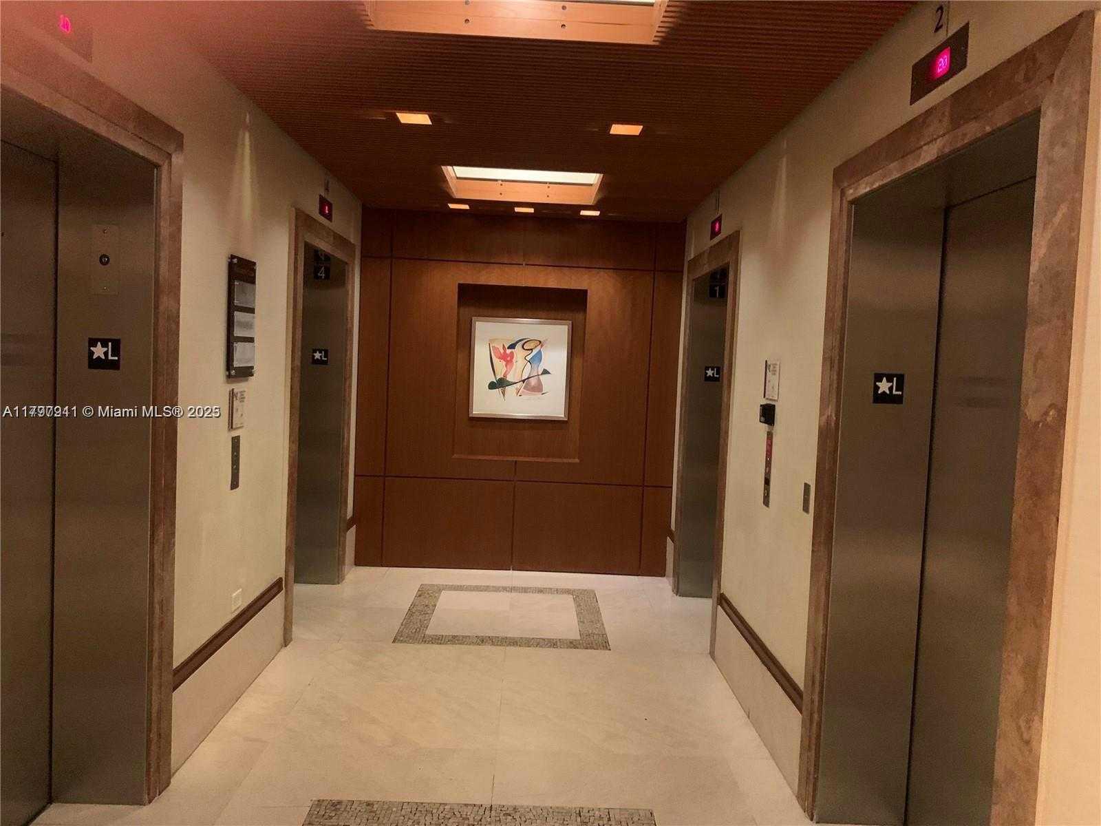 Small Image of 1060 BRICKELL AVE #1701, Miami Number 7