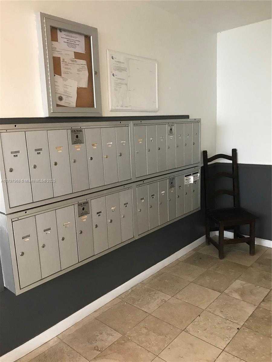 Small Image of 1075 93RD ST #404, Bay Harbor Islands Number 10