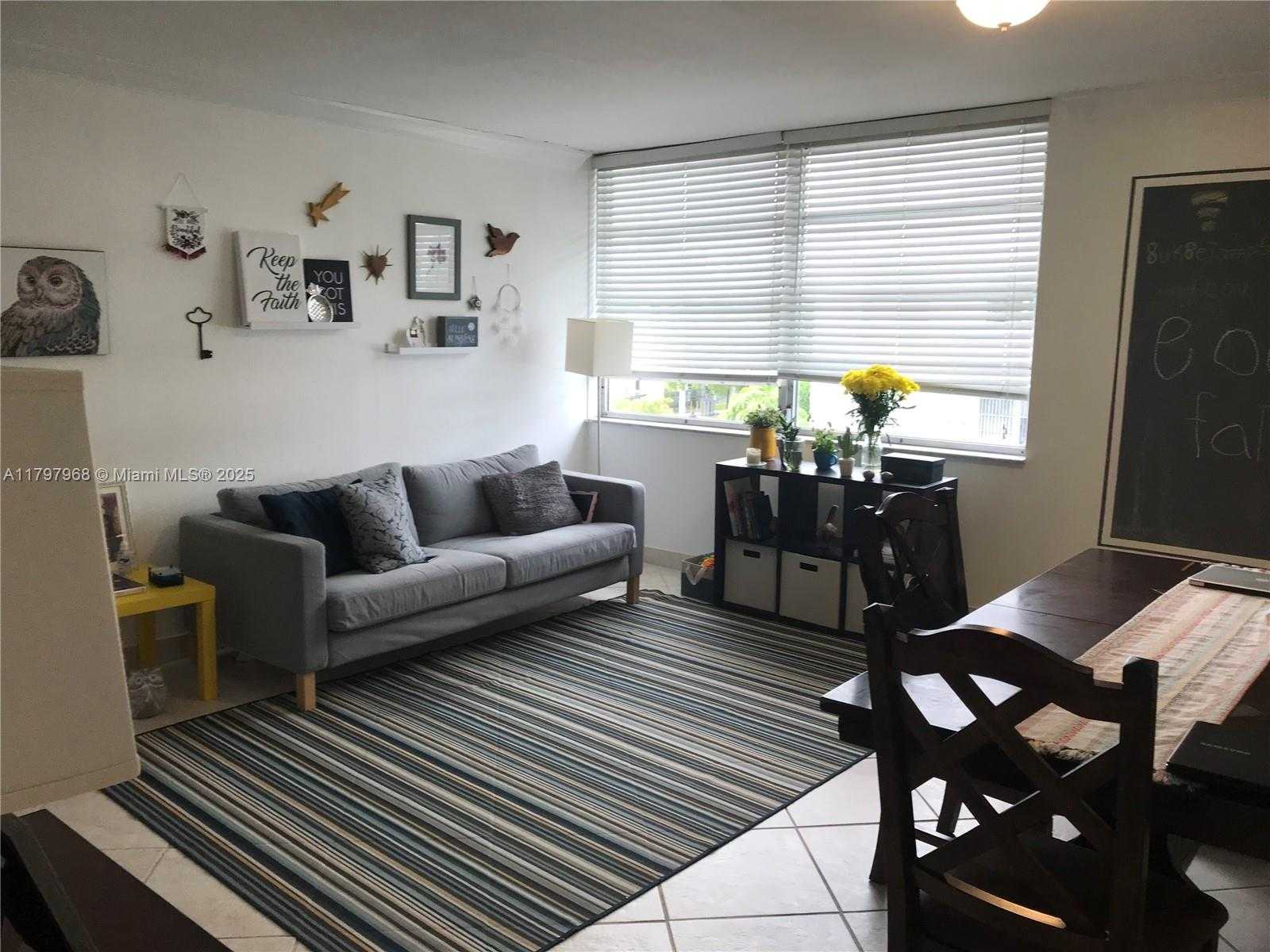 Small Image of 1075 93RD ST #404, Bay Harbor Islands Number 5