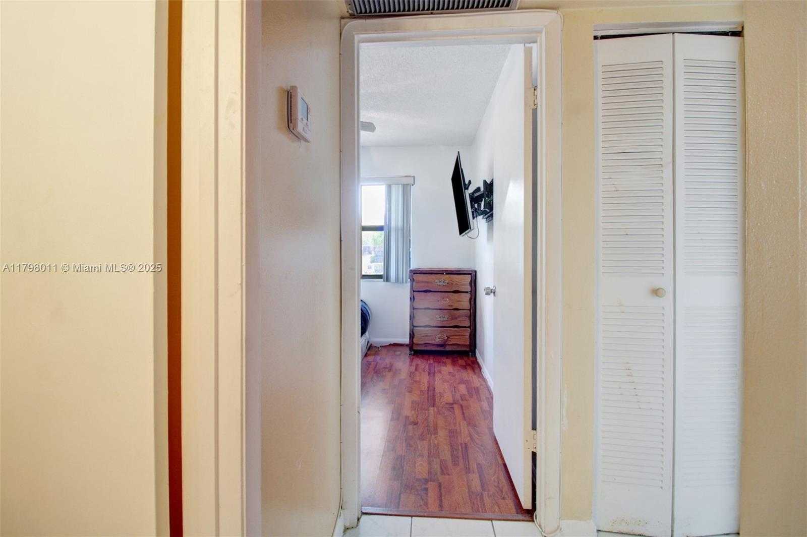Small Image of 14865 SOUTH WEST 104TH ST #26-22, Miami Number 12