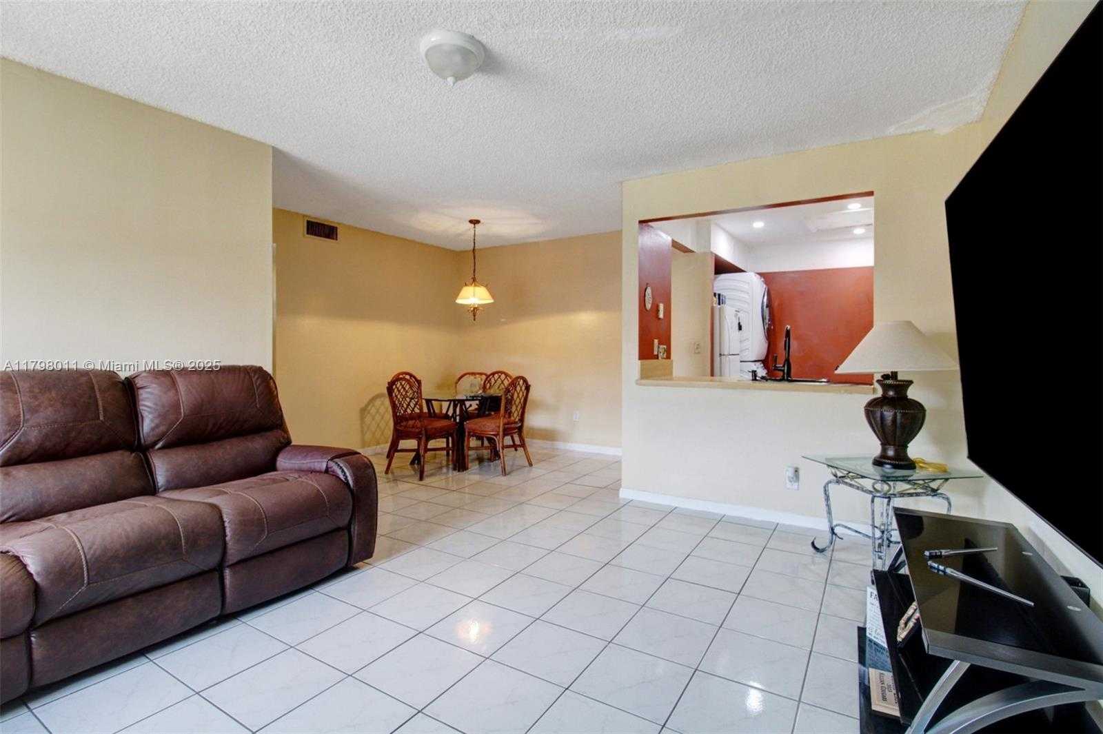 Small Image of 14865 SOUTH WEST 104TH ST #26-22, Miami Number 3