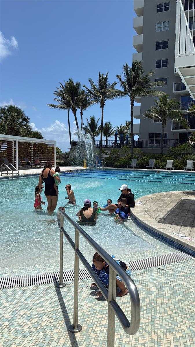 Small Image of 9225 COLLINS AVE #PH-C, Surfside Number 24