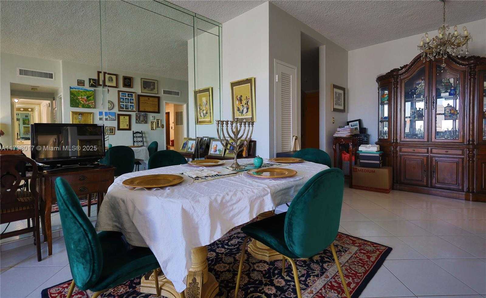 Small Image of 9225 COLLINS AVE #PH-C, Surfside Number 7