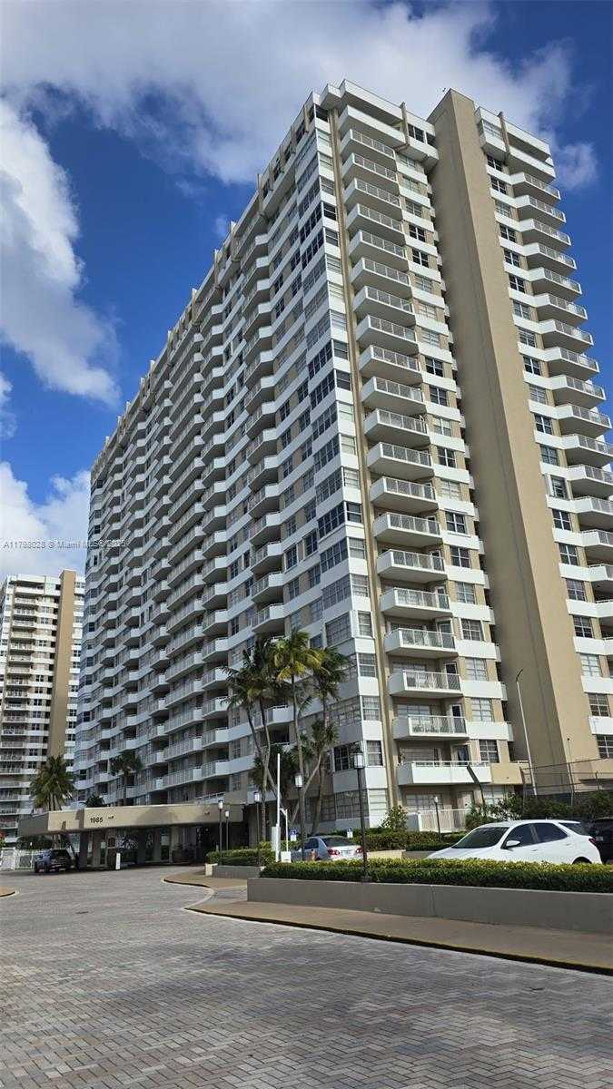 Small Image of 1985 SOUTH OCEAN DR #21D, Hallandale Beach Number 2