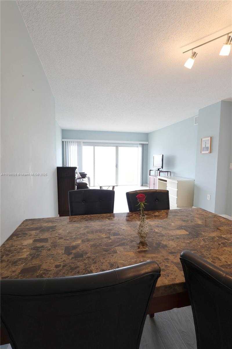 Small Image of 1985 SOUTH OCEAN DR #21D, Hallandale Beach Number 9