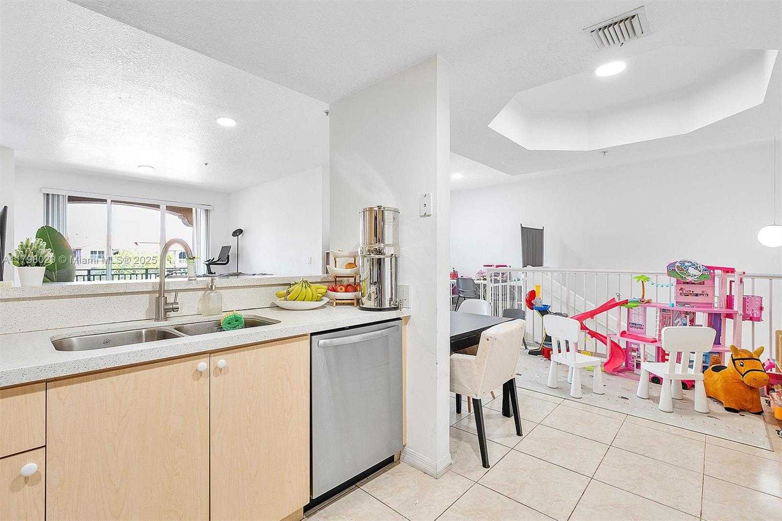 Small Image of 6420 NORTH WEST 114TH AVE #1338, Doral Number 15