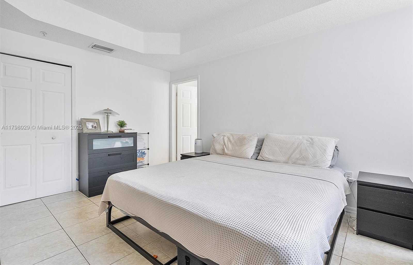 Small Image of 6420 NORTH WEST 114TH AVE #1338, Doral Number 26