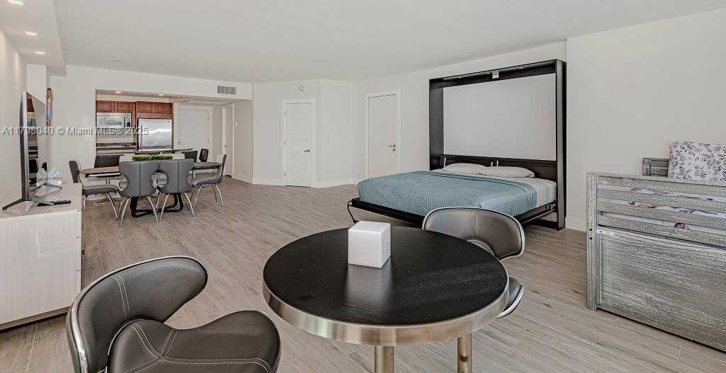 Small Image of 2301 COLLINS AVE #1531, Miami Beach Number 11