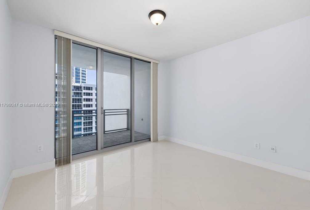 Small Image of 3535 SOUTH OCEAN DR #1104, Hollywood Number 37