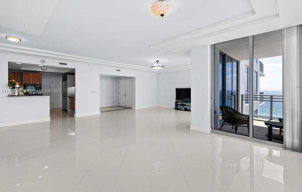 Small Image of 3535 SOUTH OCEAN DR #1104, Hollywood Number 40