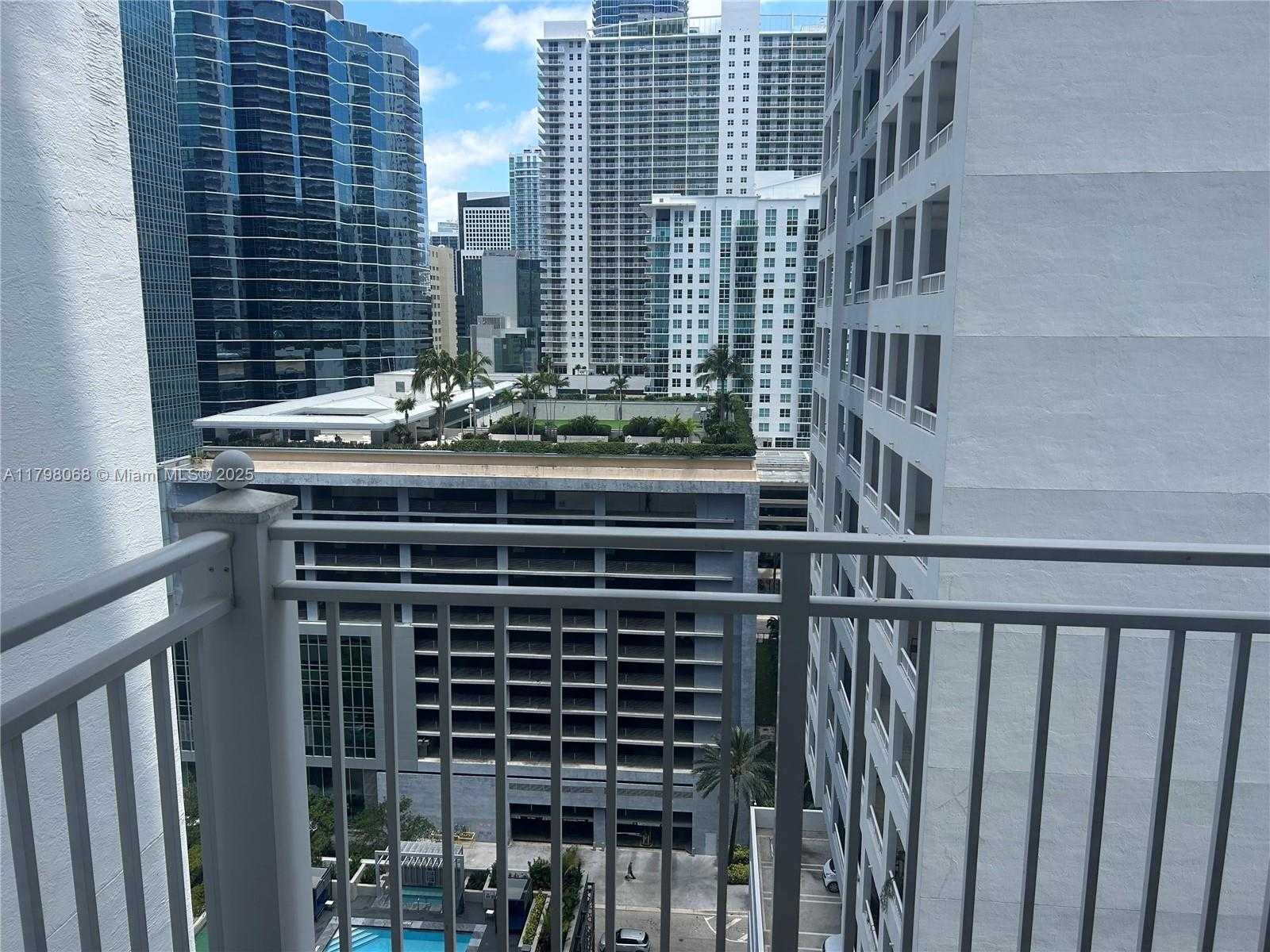 Small Image of 185 SOUTH EAST 14TH TER #1812, Miami Number 15