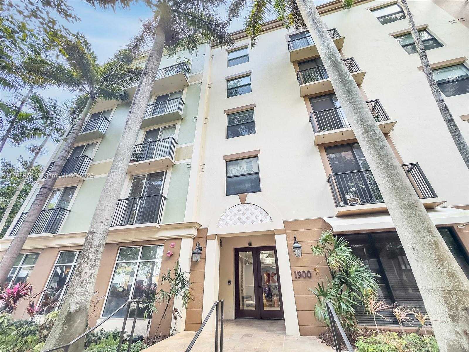 Small Image of 1900 VAN BUREN ST #105B, Hollywood Number 28