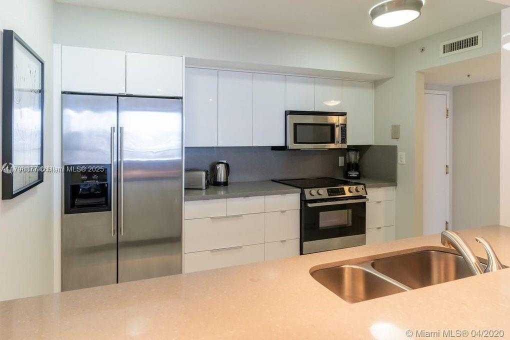 Small Image of 17275 COLLINS AVE #1012, Sunny Isles Beach Number 16