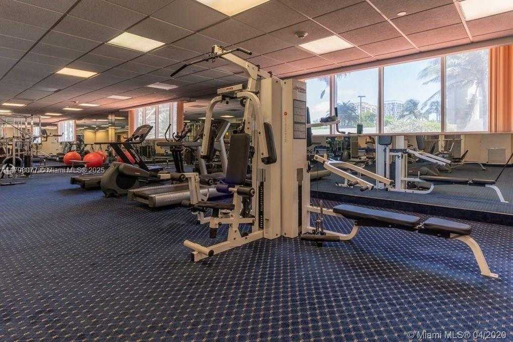 Small Image of 17275 COLLINS AVE #1012, Sunny Isles Beach Number 23
