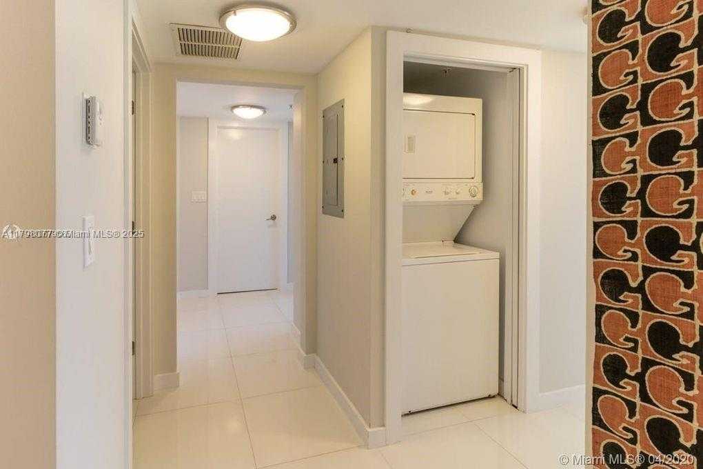 Small Image of 17275 COLLINS AVE #1012, Sunny Isles Beach Number 8