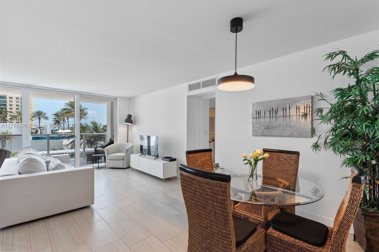 Small Image of 2751 SOUTH OCEAN DR #403S, Hollywood Number 12