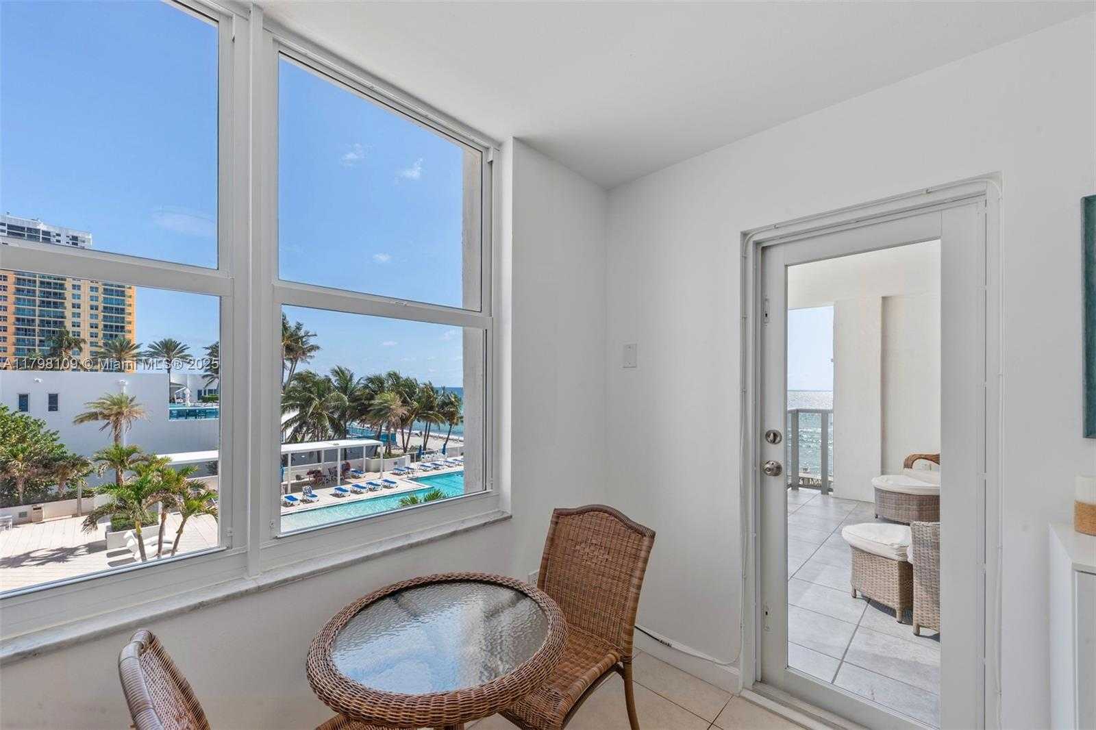 Small Image of 2751 SOUTH OCEAN DR #403S, Hollywood Number 13