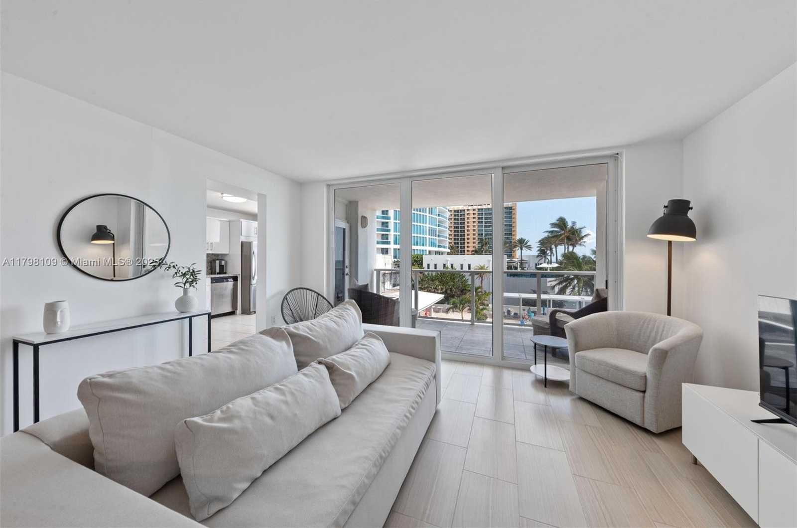 Small Image of 2751 SOUTH OCEAN DR #403S, Hollywood Number 15