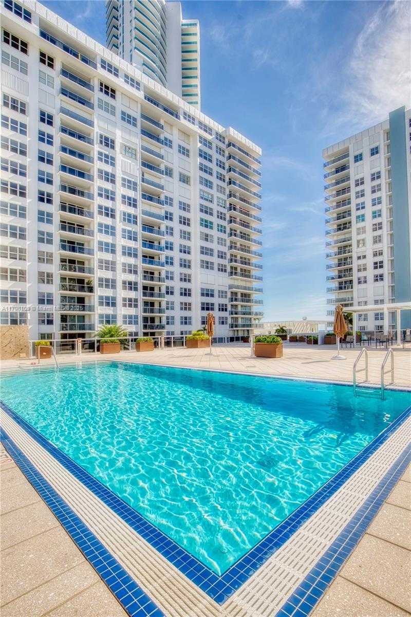 Small Image of 2751 SOUTH OCEAN DR #403S, Hollywood Number 26