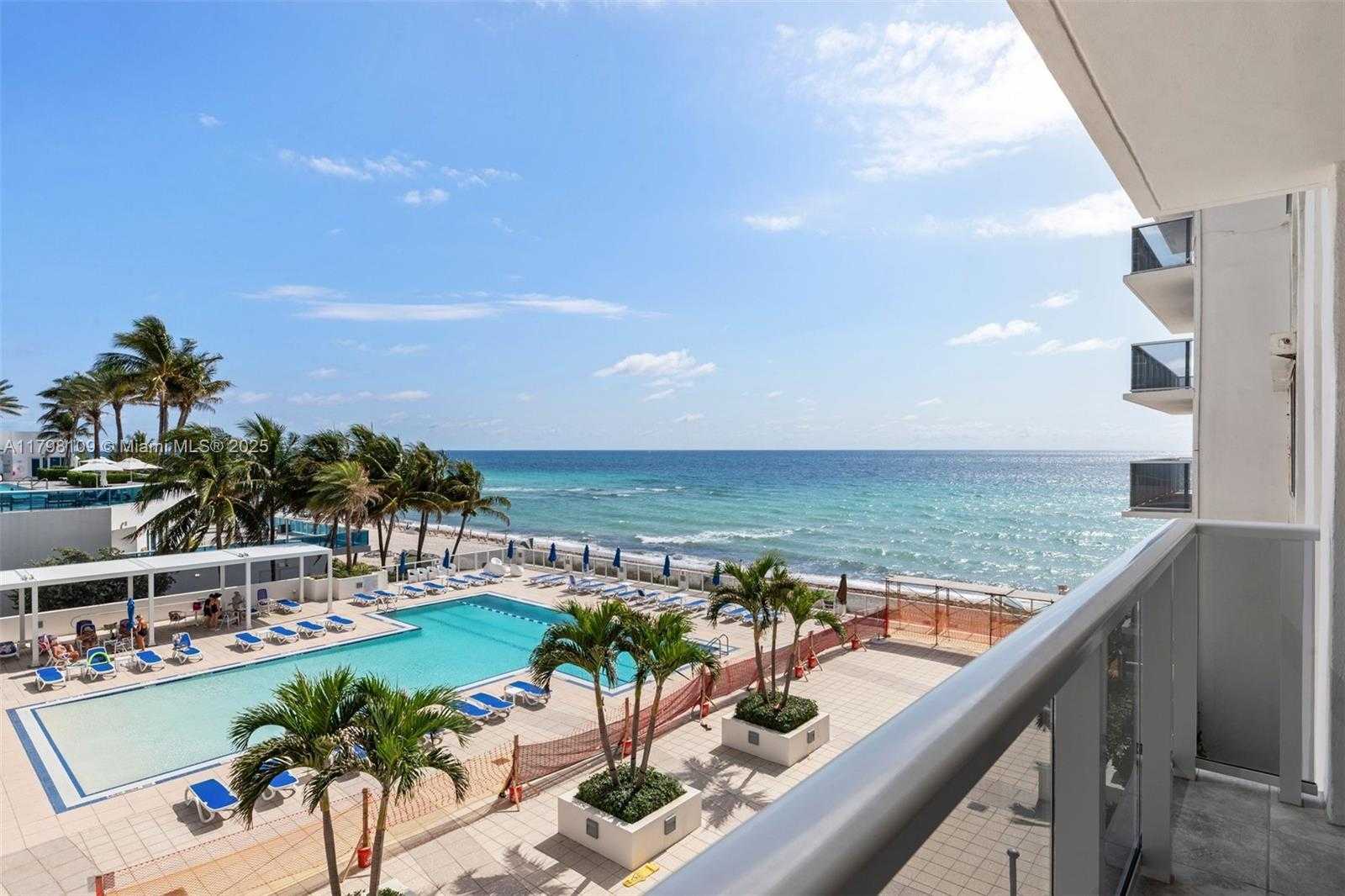 Small Image of 2751 SOUTH OCEAN DR #403S, Hollywood Number 30