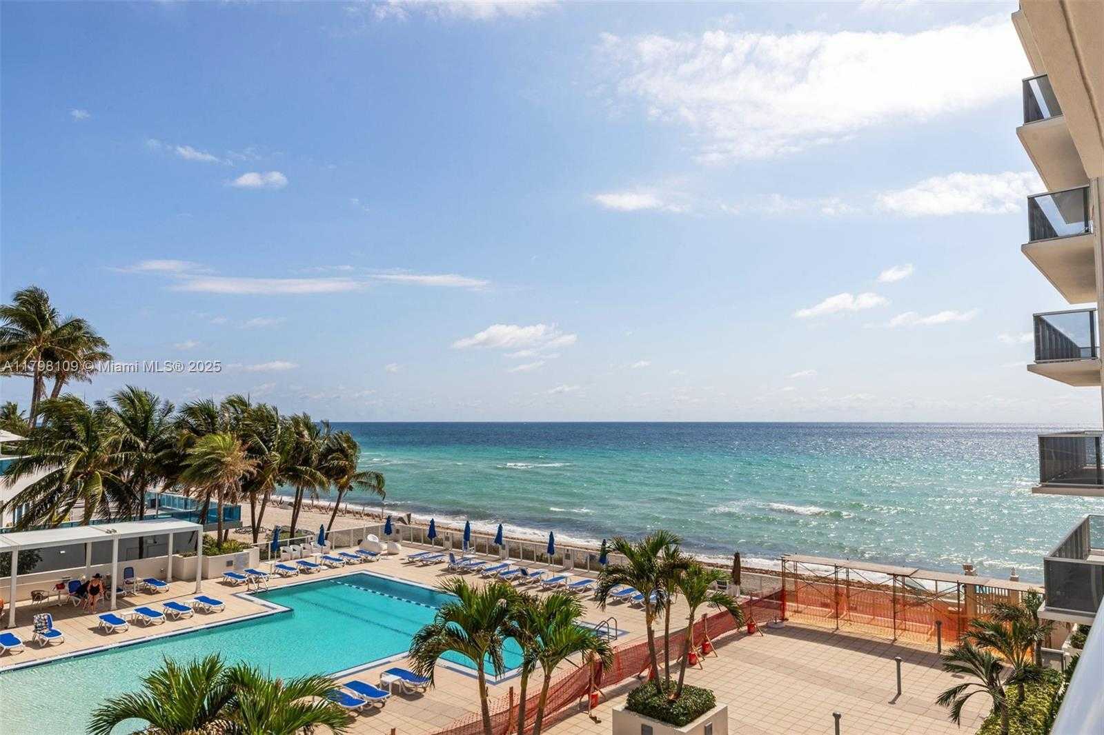 Small Image of 2751 SOUTH OCEAN DR #403S, Hollywood Number 32