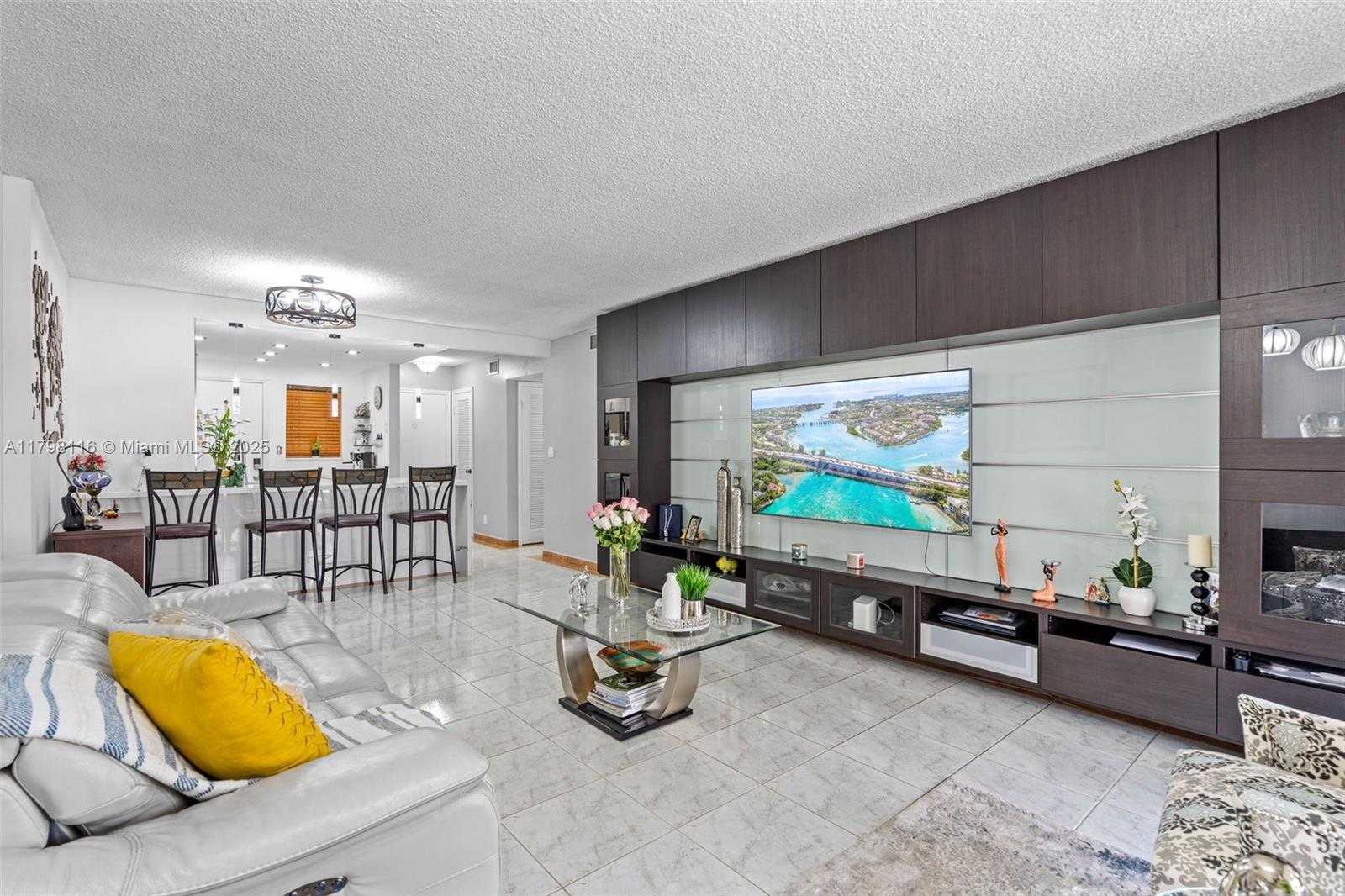 Small Image of 421 NORTH EAST 14TH AVE #103, Hallandale Beach Number 10