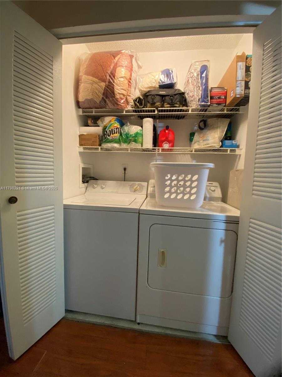 Small Image of 4460 NORTH WEST 107TH AVE #303-8, Doral Number 3