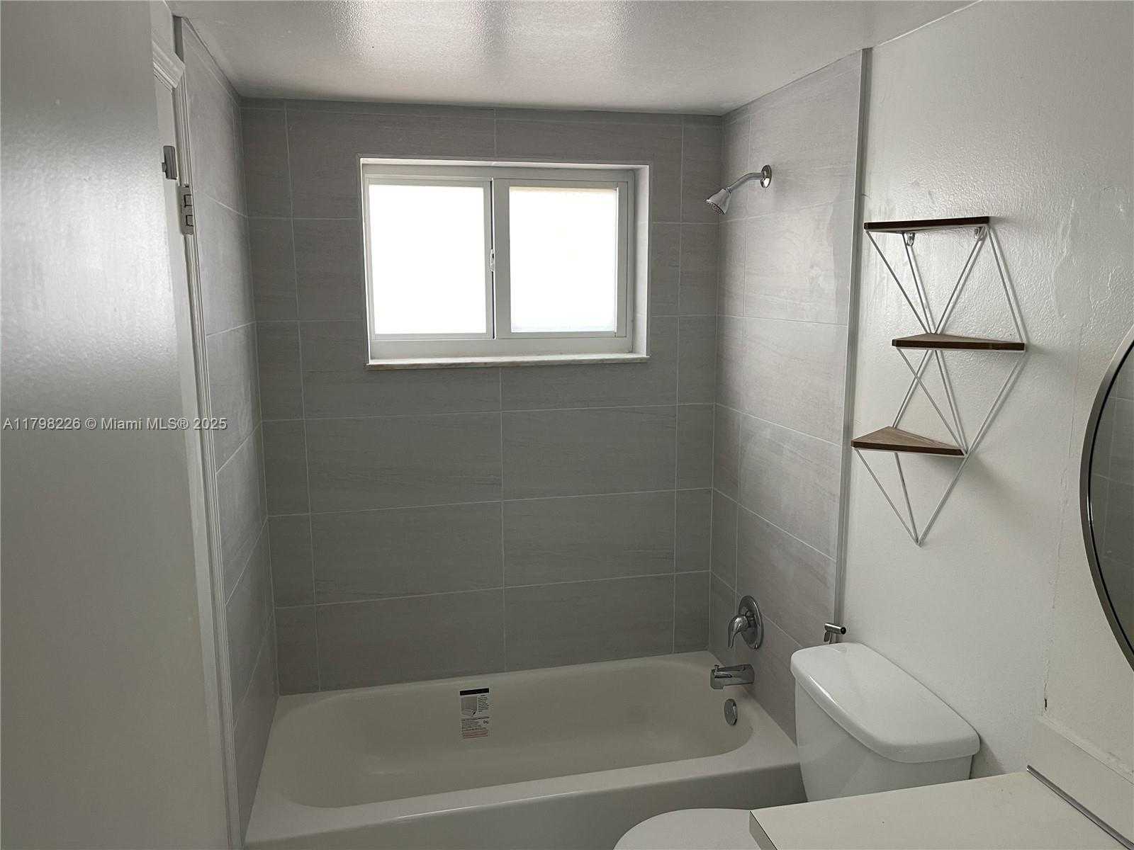 Small Image of 7860 CAMINO REAL #L-407, Miami Number 3