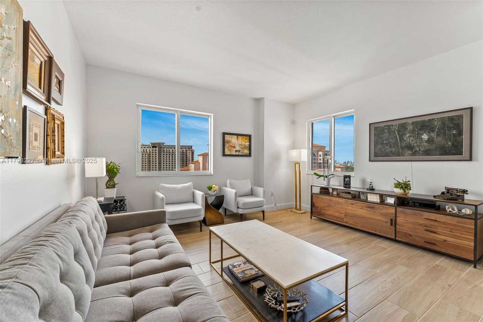 Small Image of 10 ARAGON AVE #1107, Coral Gables Number 13