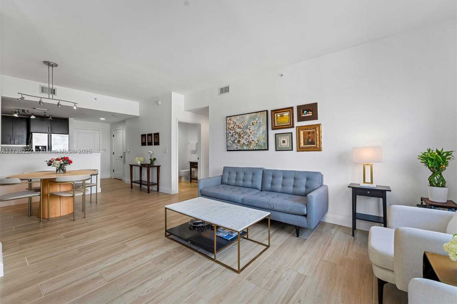 Small Image of 10 ARAGON AVE #1107, Coral Gables Number 16