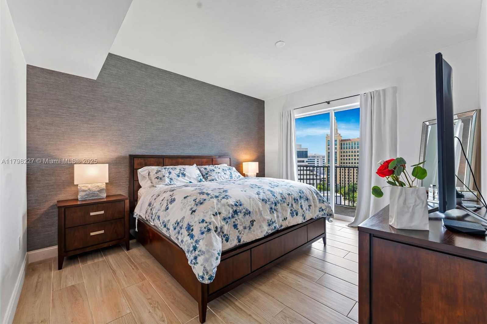 Small Image of 10 ARAGON AVE #1107, Coral Gables Number 22