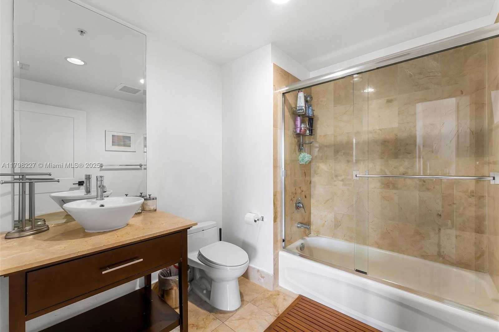 Small Image of 10 ARAGON AVE #1107, Coral Gables Number 25