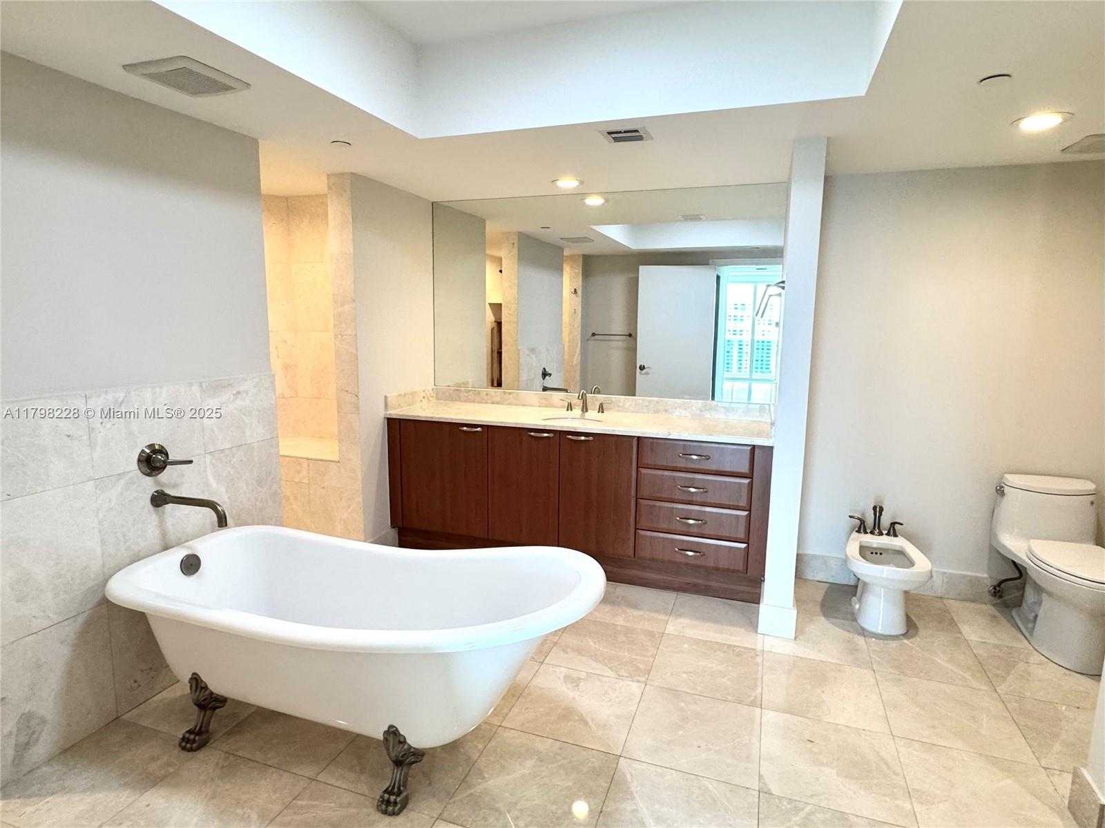 Small Image of 3301 NORTH EAST 183RD ST #1604, Aventura Number 20