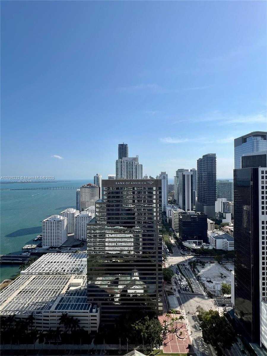 Small Image of 485 BRICKELL AVE #4410, Miami Number 18