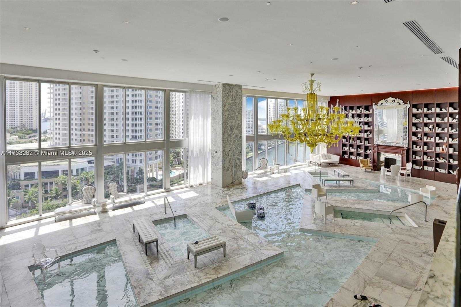 Small Image of 485 BRICKELL AVE #4410, Miami Number 19