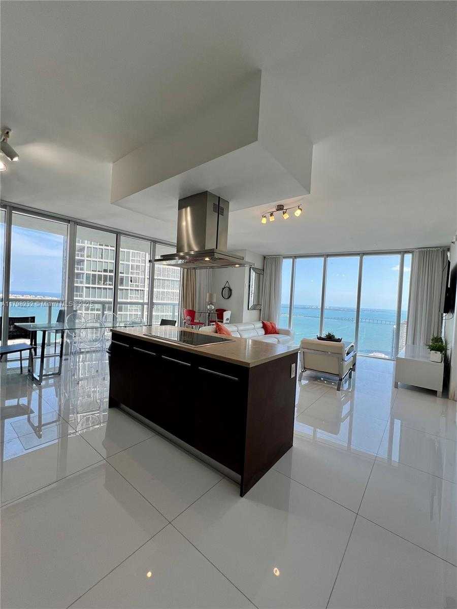 Small Image of 485 BRICKELL AVE #4410, Miami Number 2