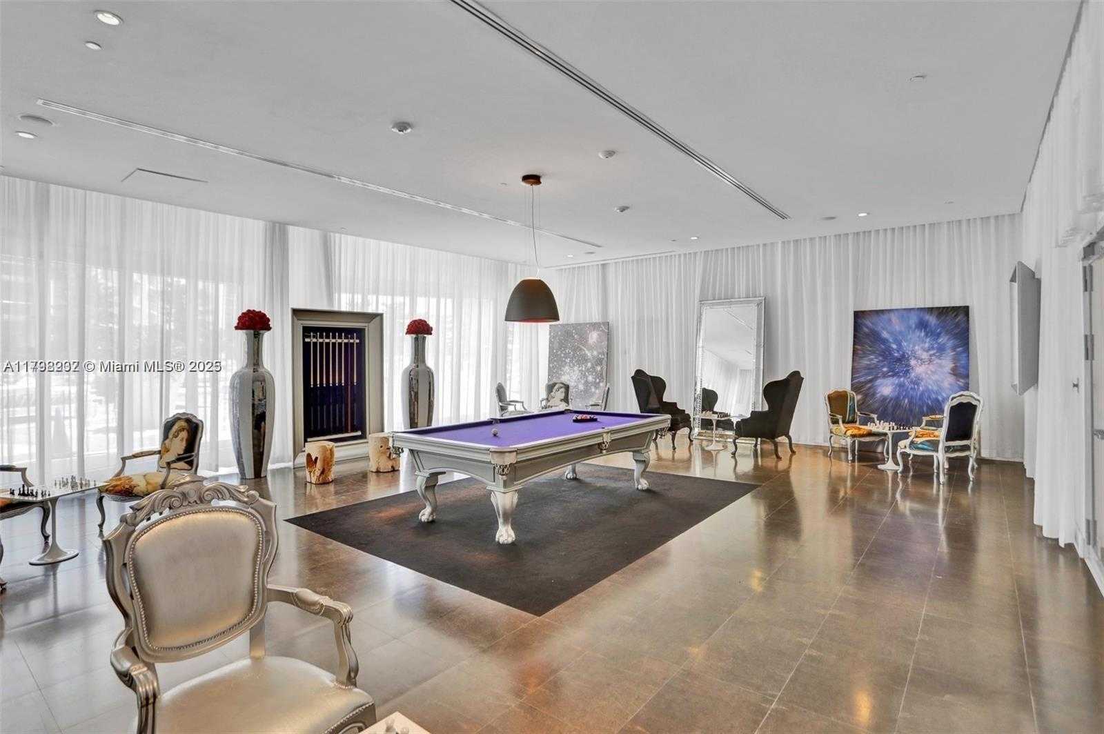 Small Image of 485 BRICKELL AVE #4410, Miami Number 36