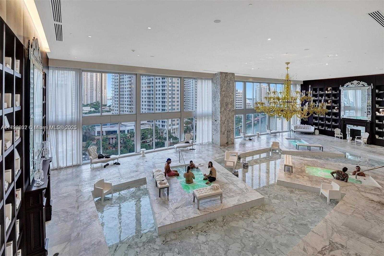 Small Image of 485 BRICKELL AVE #4410, Miami Number 49