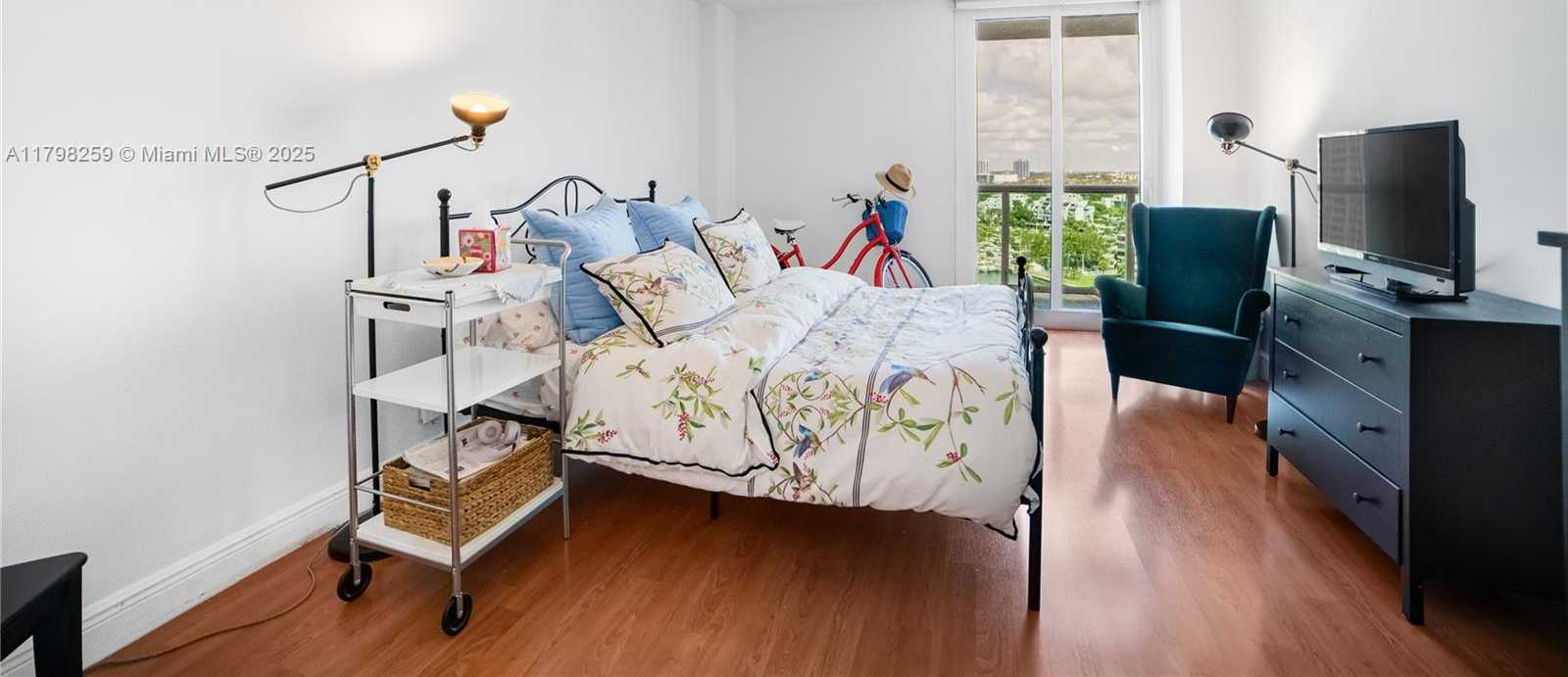 Small Image of 100 NORTH WEST BAYVIEW DR #1502, Sunny Isles Beach Number 11